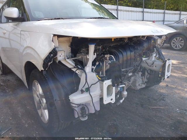 2022 KIA SOUL LX 18