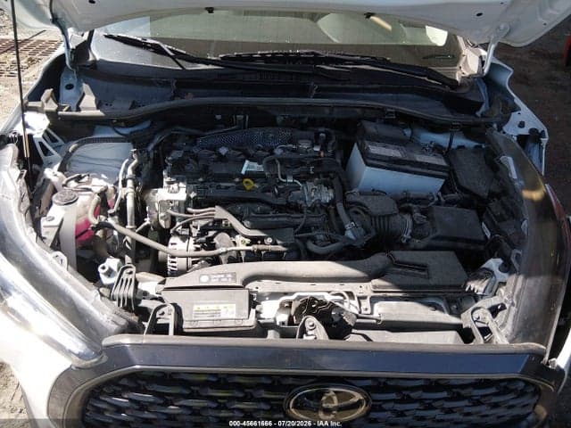2024 TOYOTA COROLLA CROSS L 10