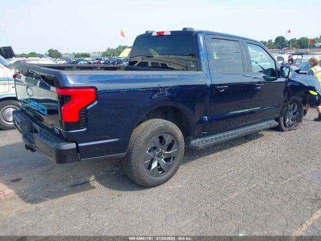2025 FORD F-150 LIGHTNING FLASH 4