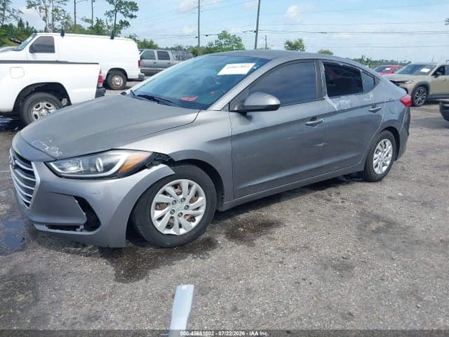 2018 HYUNDAI ELANTRA SE 2