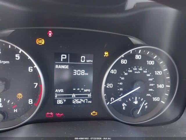 2018 HYUNDAI ELANTRA SE 7