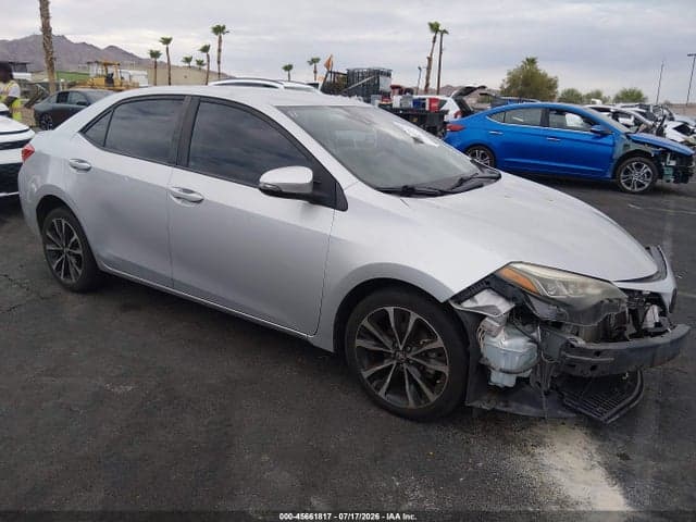 2017 TOYOTA COROLLA SE 1