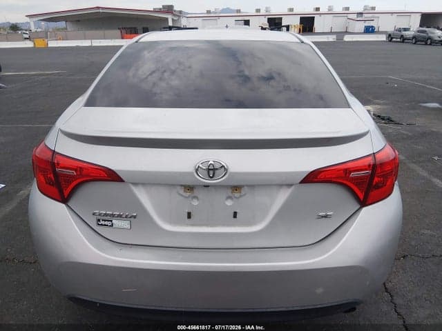 2017 TOYOTA COROLLA SE 17