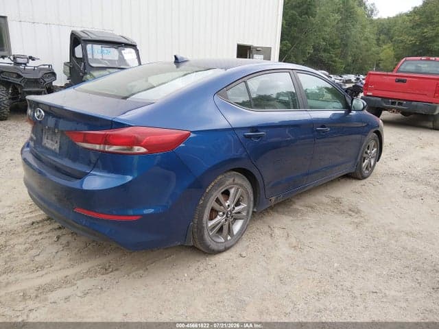 2017 HYUNDAI ELANTRA SE 4