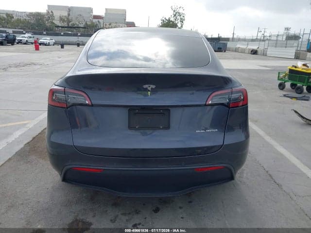 2022 TESLA MODEL Y LONG RANGE DUAL MOTOR ALL-WHEEL DRIVE 17