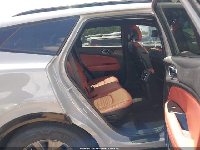 2023 KIA SPORTAGE SX 8
