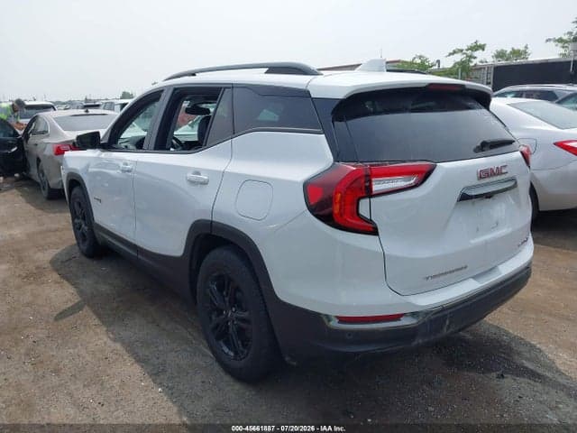 2024 GMC TERRAIN AWD AT4 3