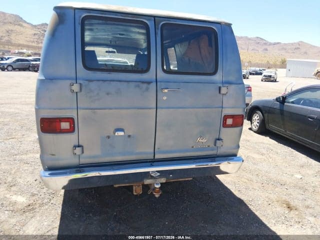 1977 DODGE TRADESMAN 300 16