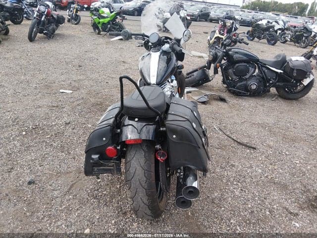 2022 INDIAN MOTORCYCLE CO. SUPER CHIEF LIMITED EDITION ABS 6
