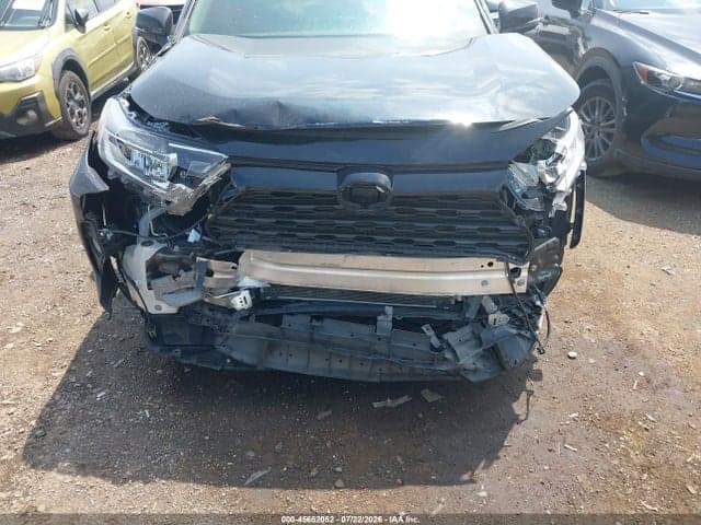 2019 TOYOTA RAV4 XLE 6