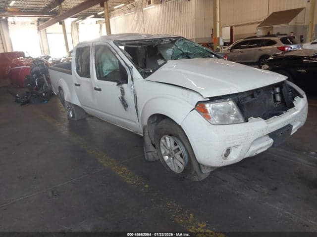 2018 NISSAN FRONTIER SV 1