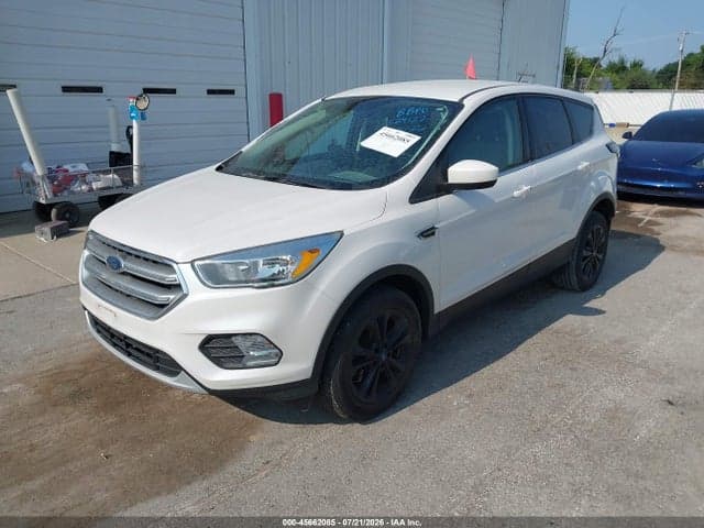 2017 FORD ESCAPE SE 2