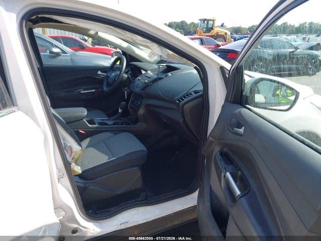 2017 FORD ESCAPE SE 5
