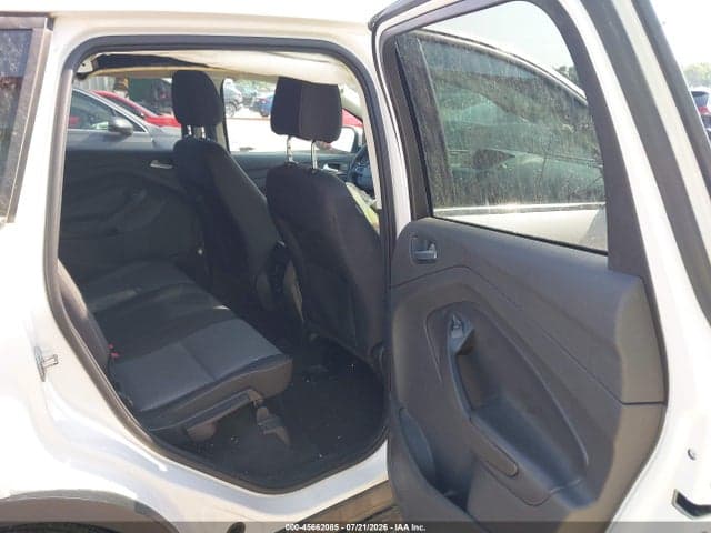 2017 FORD ESCAPE SE 8