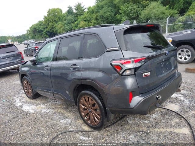 2025 SUBARU FORESTER SPORT 3