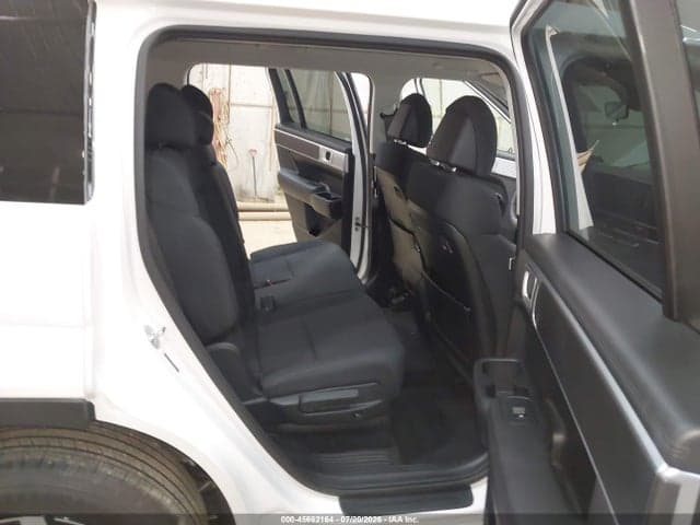 2026 HYUNDAI SANTA FE SE 8