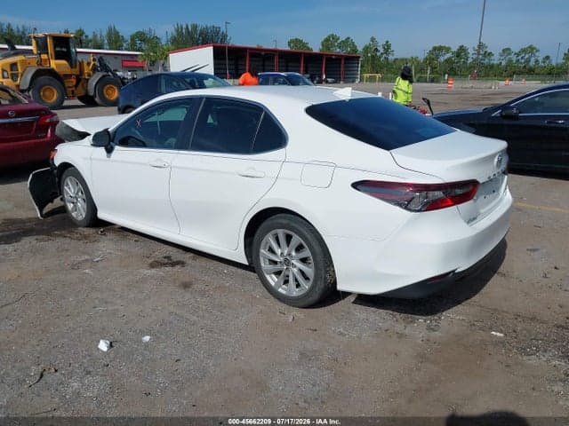 2024 TOYOTA CAMRY LE 3