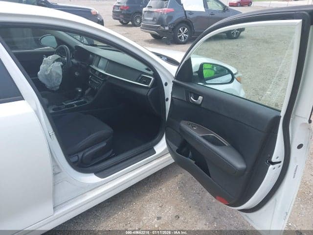 2019 KIA OPTIMA LX 5