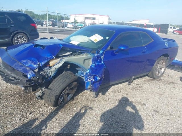 2018 DODGE CHALLENGER SXT 3