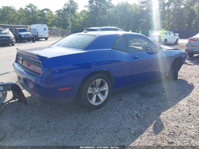 2018 DODGE CHALLENGER SXT 5