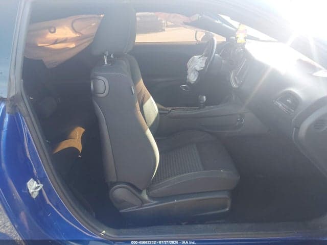 2018 DODGE CHALLENGER SXT 6