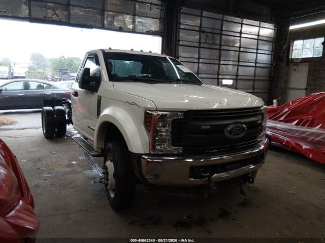 2019 FORD F-550 CHASSIS XL 1
