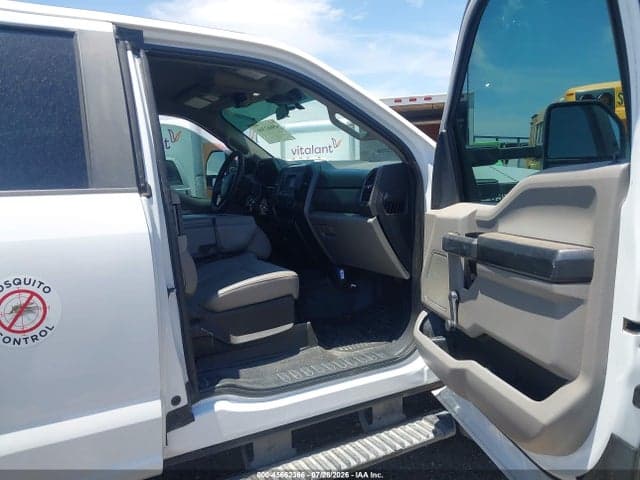 2021 FORD SUPER DUTY F-550 DRW XL 5