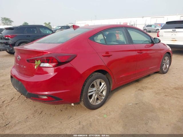 2020 HYUNDAI ELANTRA SEL 4