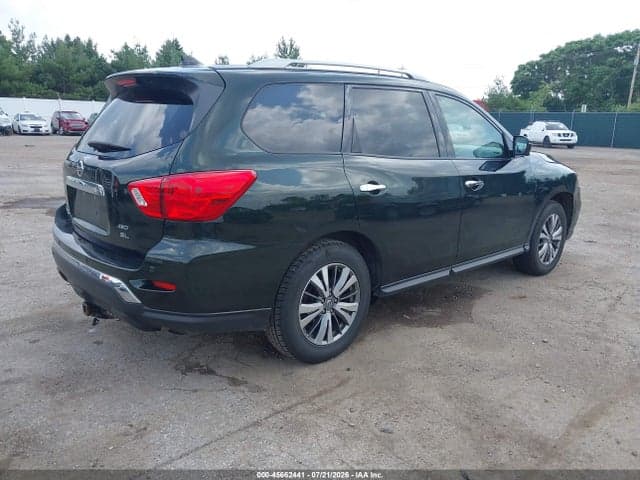 2019 NISSAN PATHFINDER SL 4