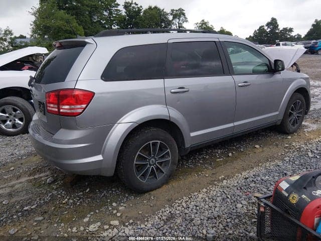 2018 DODGE JOURNEY SE 4