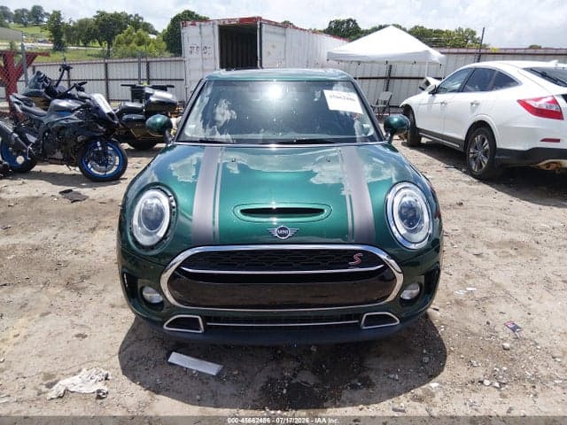 2019 MINI CLUBMAN COOPER S 12