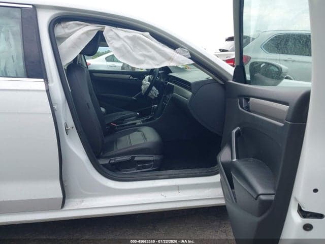 2021 VOLKSWAGEN PASSAT 2.0T SE 5