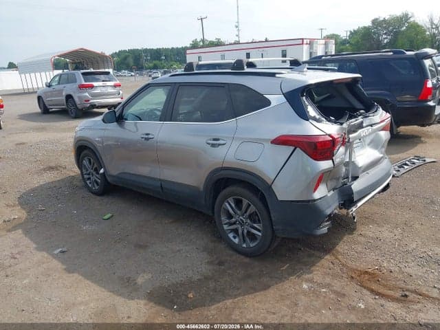2022 KIA SELTOS S 3