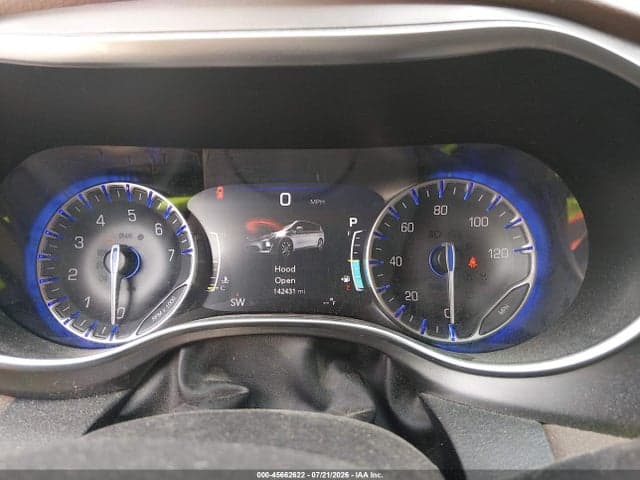 2017 CHRYSLER PACIFICA LIMITED 7