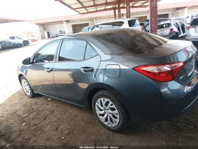 2019 TOYOTA COROLLA LE 13