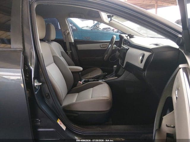 2019 TOYOTA COROLLA LE 5