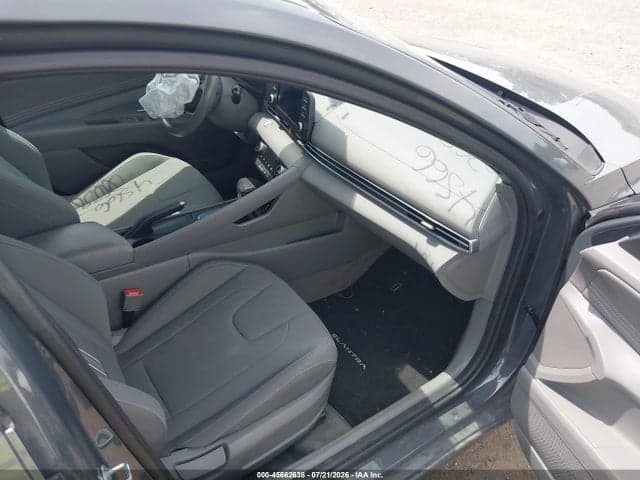 2025 HYUNDAI ELANTRA SEL SPORT 5