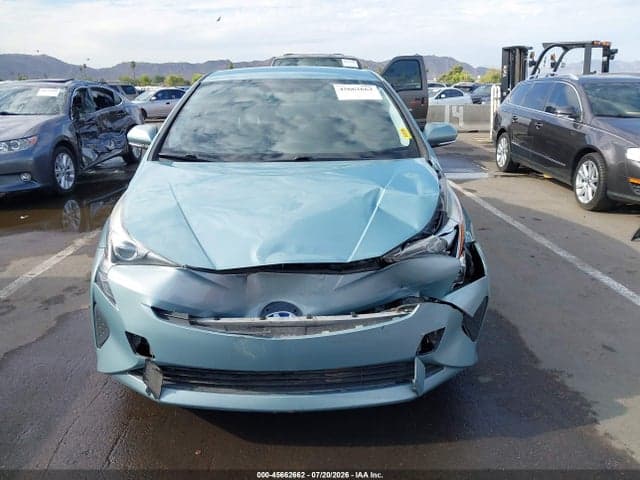 2016 TOYOTA PRIUS TWO 6