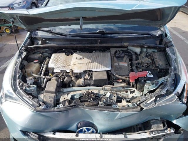 2016 TOYOTA PRIUS TWO 10