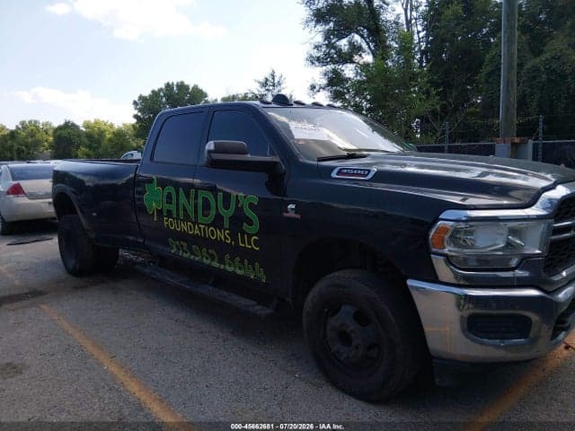 2022 RAM 3500 TRADESMAN 4X4 8' BOX 2