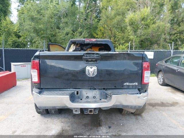 2022 RAM 3500 TRADESMAN 4X4 8' BOX 8