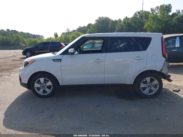 2018 KIA SOUL 15