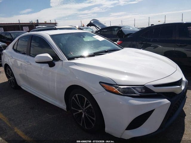 2019 TOYOTA CAMRY SE 13