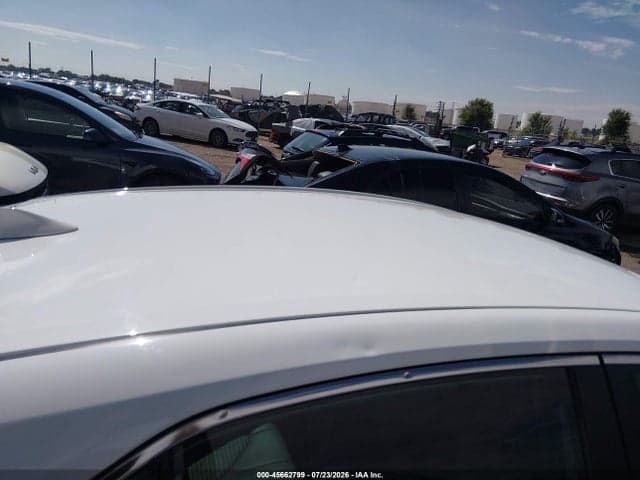 2019 TOYOTA CAMRY SE 6
