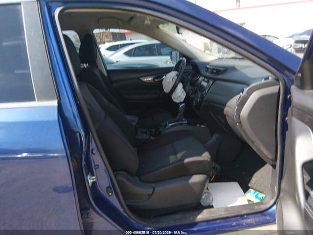 2019 NISSAN ROGUE S 5