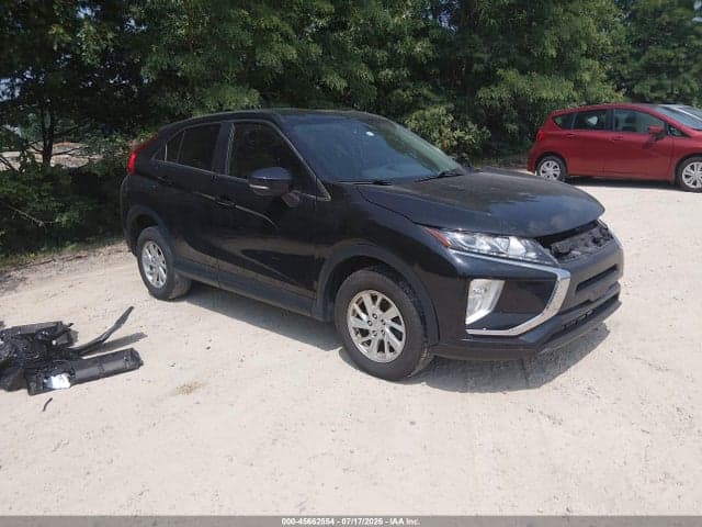 2019 MITSUBISHI ECLIPSE CROSS ES 1