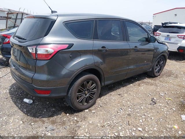 2017 FORD ESCAPE S 4