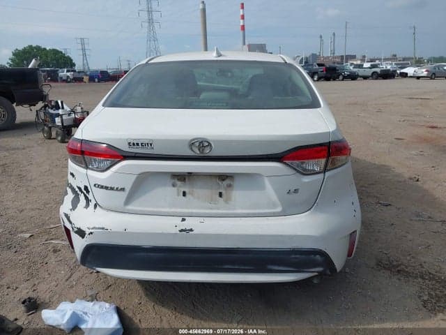 2020 TOYOTA COROLLA LE 17