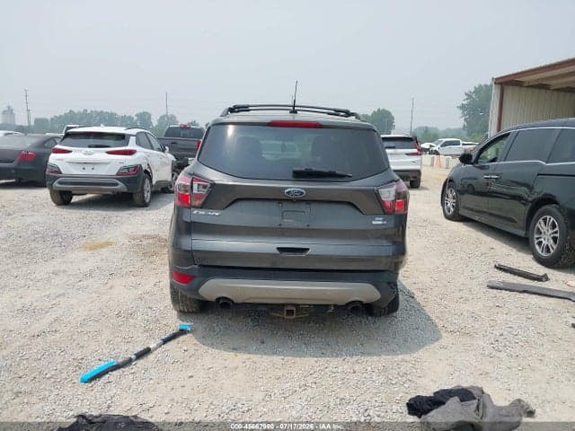 2017 FORD ESCAPE SE 16