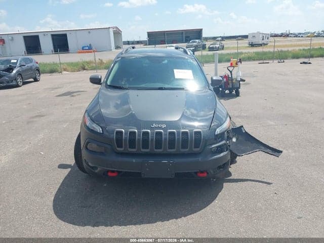 2017 JEEP CHEROKEE TRAILHAWK 12